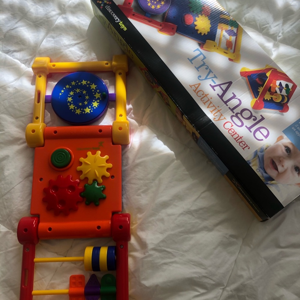 Discovery Toys Try-Angle